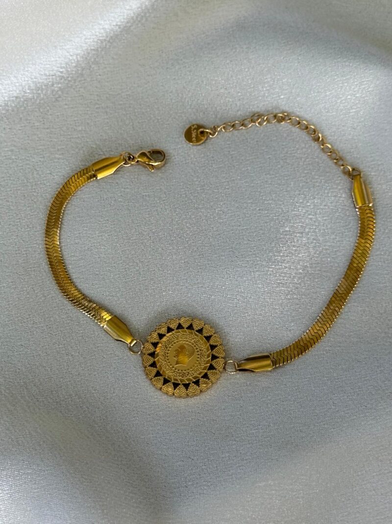 c6d625de-e8c9-4f2e-b480-ef7a542c61b6