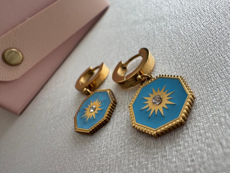 d2dfdbed-d687-4a82-9c7d-da5ba50f0abb