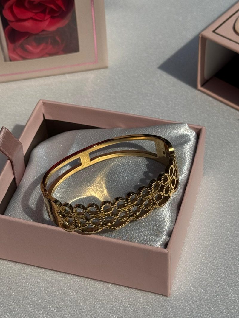 14935ca7-f315-4400-a45a-a77b931f9d8e