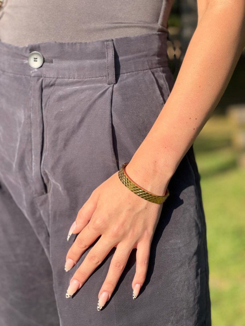 50f34751-7fe6-41c9-82c1-69f717326d7f