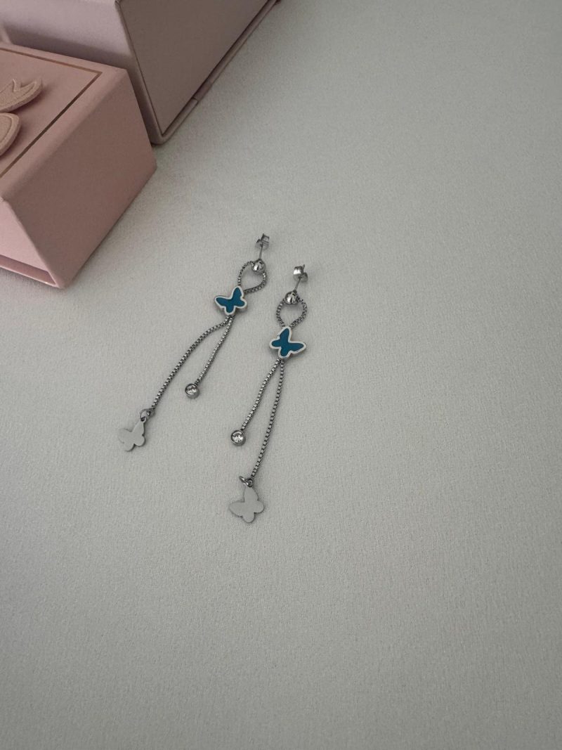 a11bedc7-9d45-483c-82d2-251569fa02d6